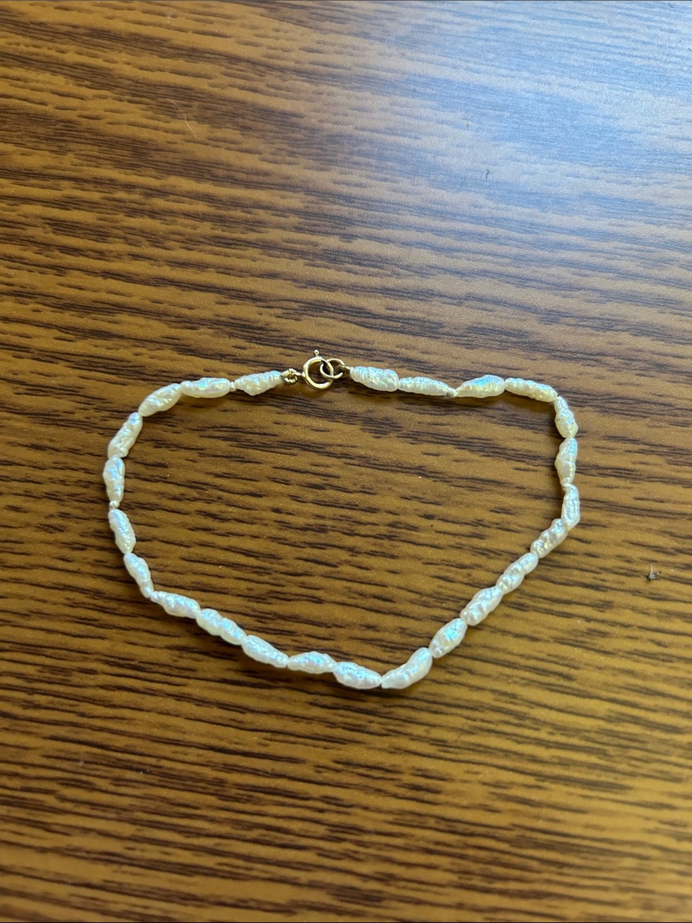 Freshwater Baroque Pearl Bracelet with Gold Clasp - White